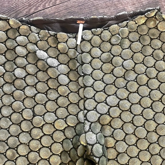 Free People,METAL Sequined Wide-Leg Pants,OOS On-Line,Excellent Condition,Size 6 - Picture 11 of 17